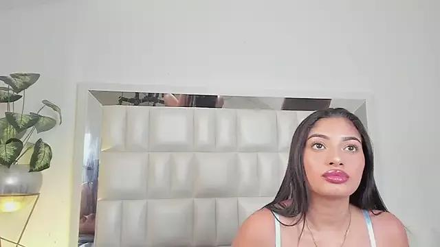 Alhana_pulido from StripChat