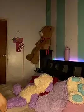 Alice-Collins1 from StripChat is Freechat