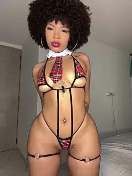 Alice222black from StripChat is Freechat