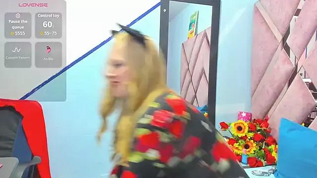 Dirty chat webcam: explore liveshows with versed models, from laying bare to fetishes, in a variety of sexy free adult webcams.