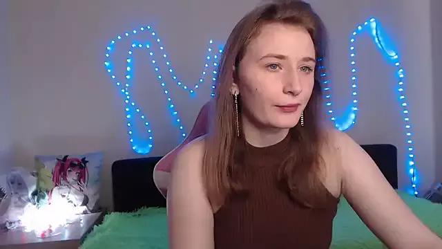 AliceMooreXO from StripChat is Freechat