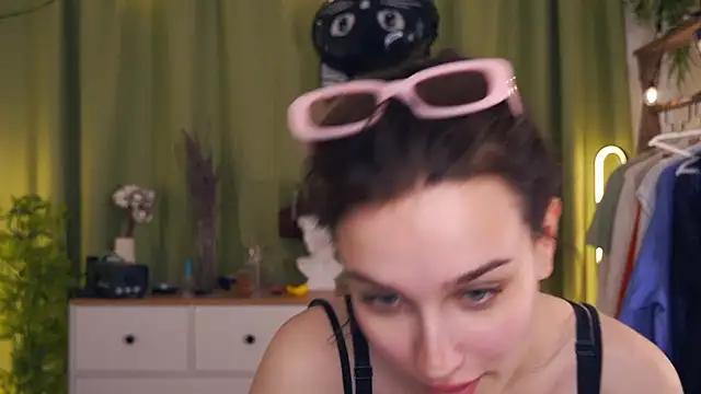 Dirty chat webcam: explore liveshows with versed models, from laying bare to fetishes, in a variety of sexy free adult webcams.