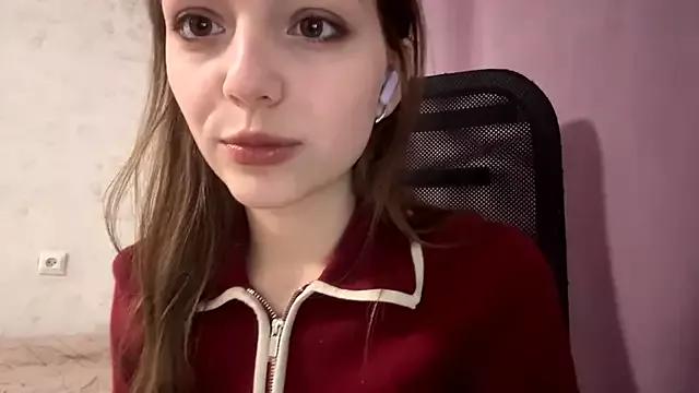 AliceStacy from StripChat is Freechat