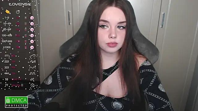 aliice_cutie from StripChat