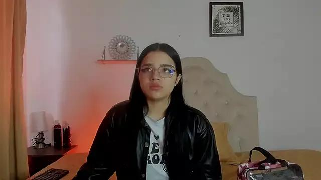aliice_walker_ from StripChat