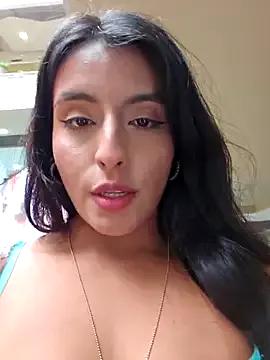 AliishaPss from StripChat
