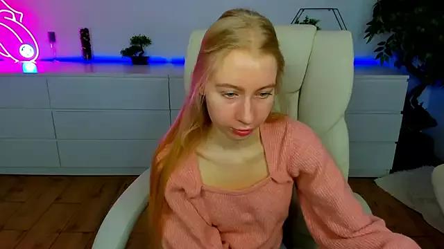 Alina_Blonde from StripChat is Freechat