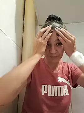 alinaalinutzq from StripChat is Freechat