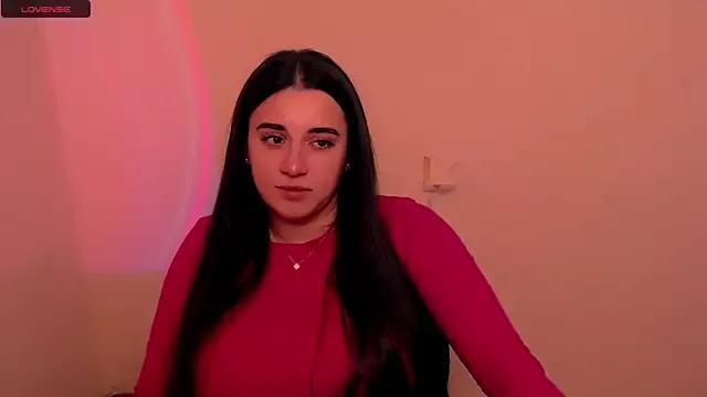 AlinaDoll_ from StripChat is Freechat