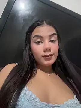 Alinebblinda from StripChat is Freechat