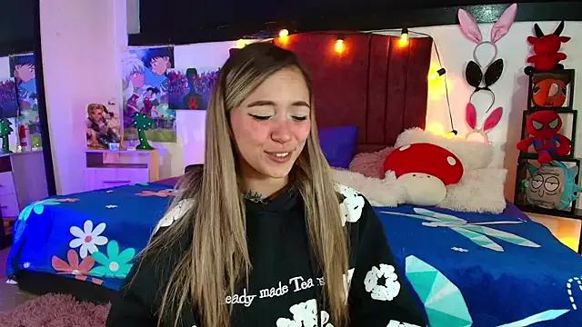 alisson_zafiro_ from StripChat is Freechat