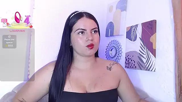 Alisswonder from StripChat is Freechat