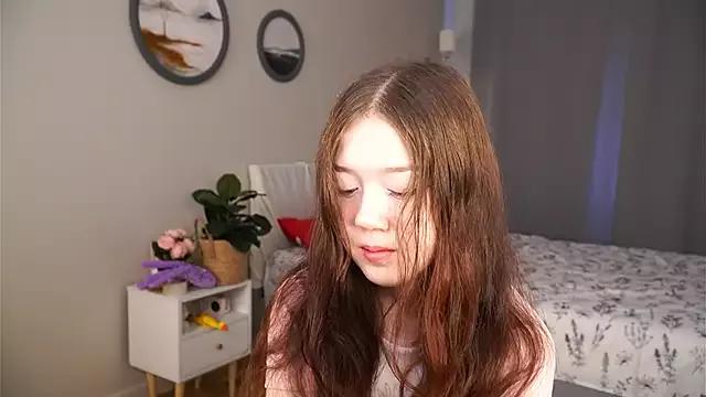 AlitaAmara from StripChat is Freechat