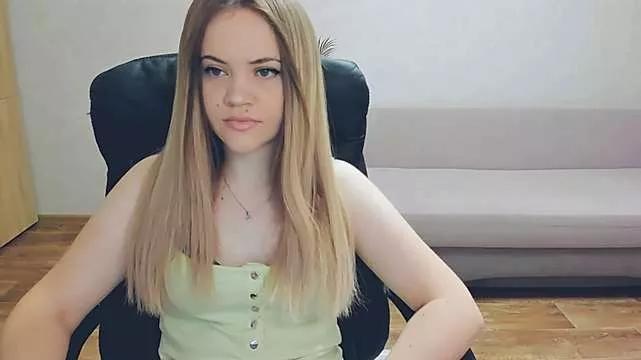 AllAboutLoveXx from StripChat