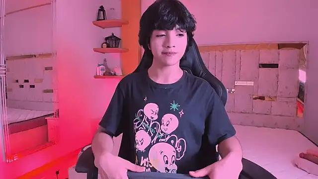 AllanYong18 from StripChat