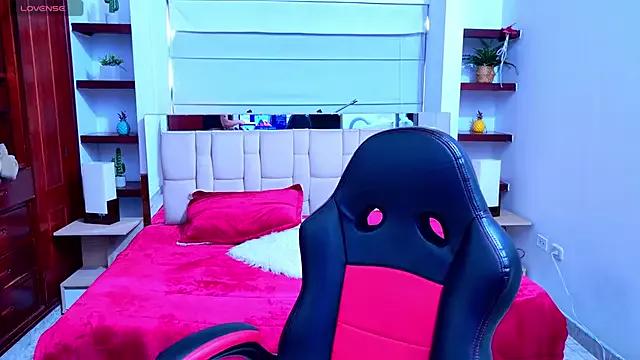 Allayah_w from StripChat