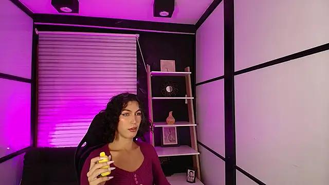 allicemackenzie from StripChat