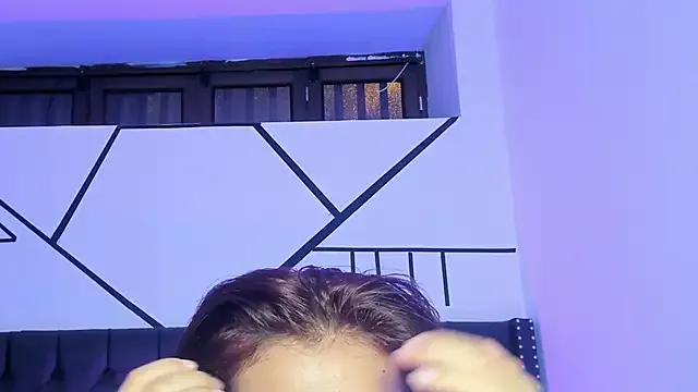 AlliceRosero from StripChat