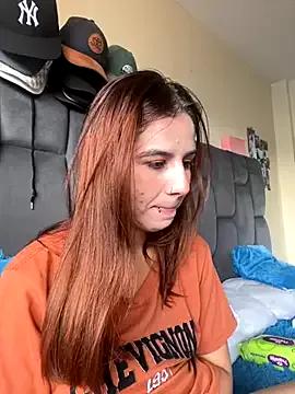 AllieYourGirl from StripChat