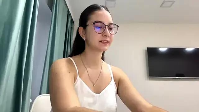 Allisgree from StripChat