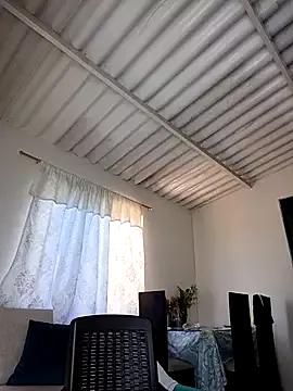 allison-dreams from StripChat