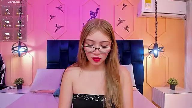Dirty chat webcam: explore liveshows with versed models, from laying bare to fetishes, in a variety of sexy free adult webcams.