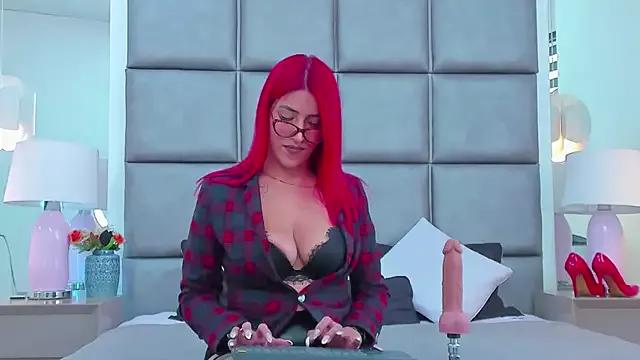 AllissaBrowm from StripChat