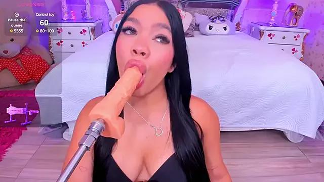 AllissonJames from StripChat