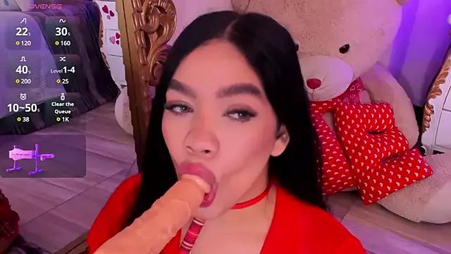 AllissonJames from StripChat