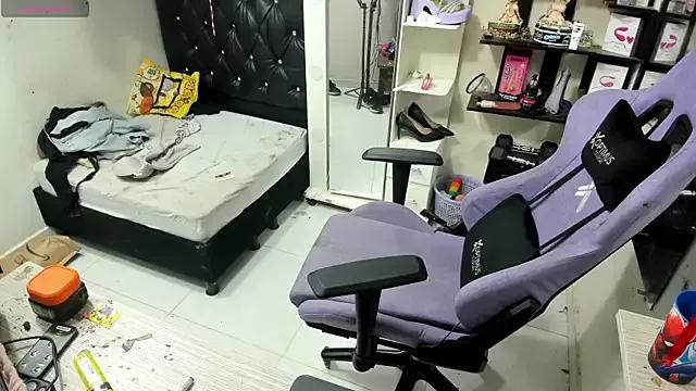 allsson_queen from StripChat