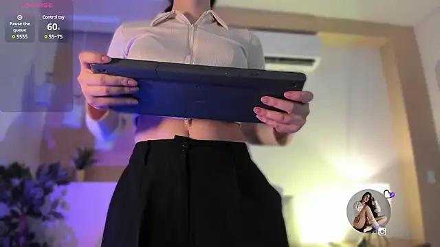 Ally_addams from StripChat