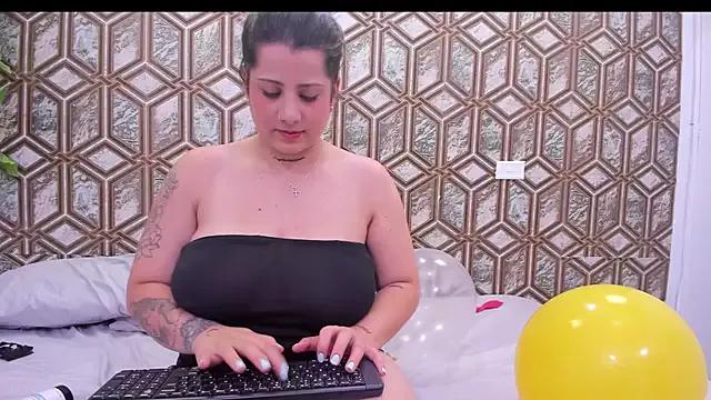 Ally_blonde from StripChat