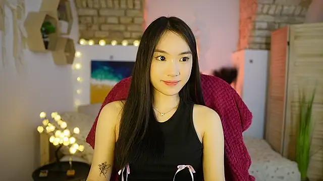 Allyah_Sky from StripChat