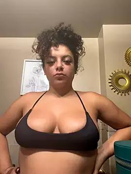 allybluee777 from StripChat is Freechat