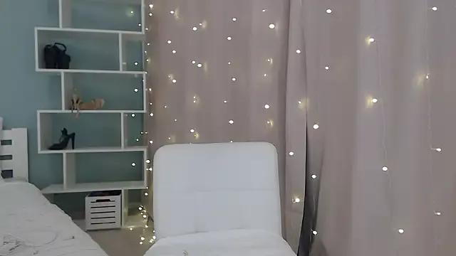 AllySunrise from StripChat
