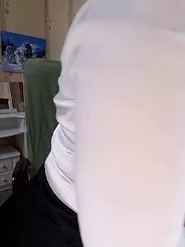 Alma44 from StripChat