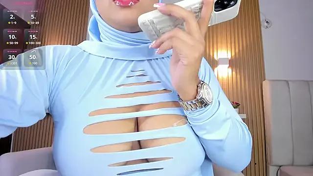 alma_avad from StripChat
