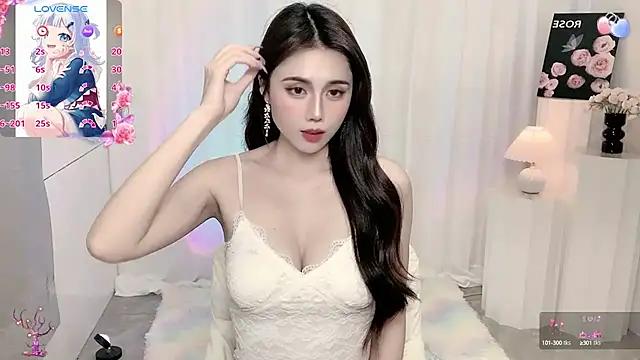 Alma_va from StripChat