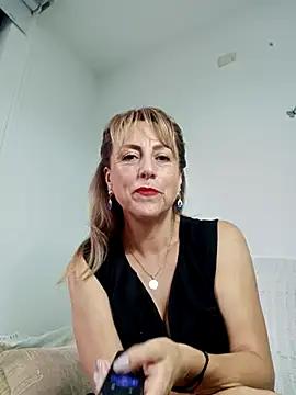 almaluna7 from StripChat