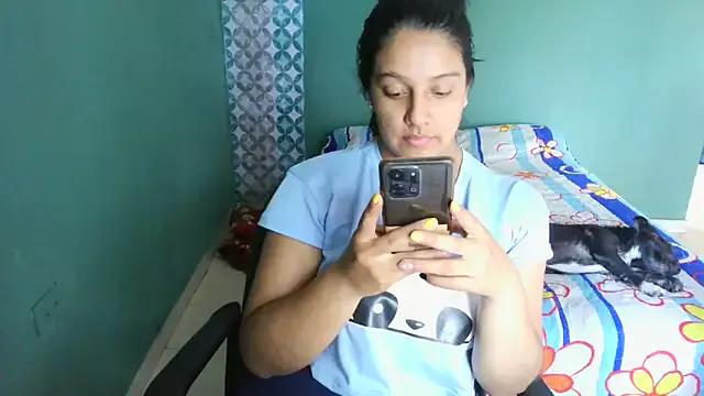 almaswan1 from StripChat