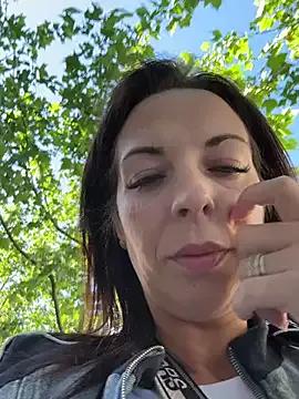 Almmaxxxx from StripChat