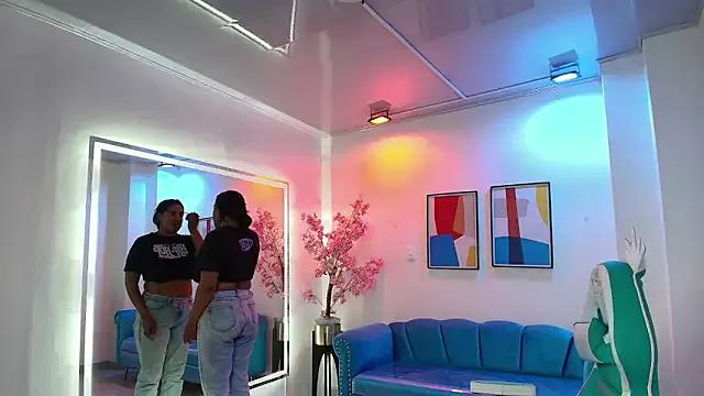 Alondra_gomexxx from StripChat is Freechat