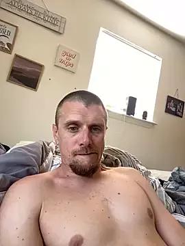 alwayshorny90 from StripChat