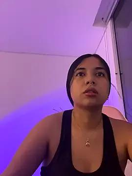 aly_nicols from StripChat is Freechat