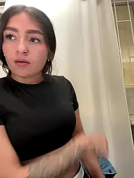 Alyha_Cortes webcams show profile image 