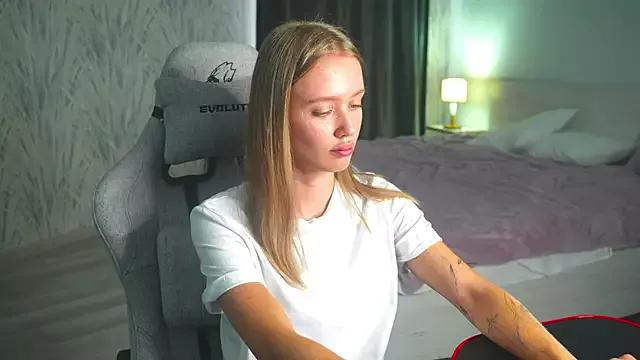 AlyssaSelmon webcams show profile image 