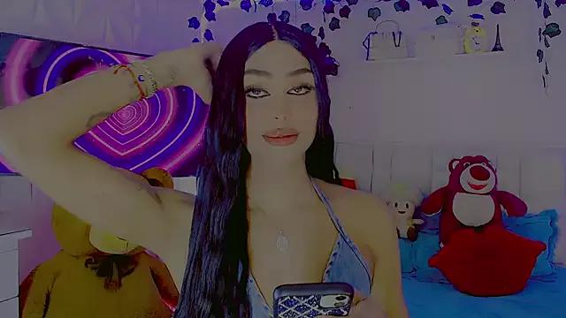 amal_baddell from StripChat