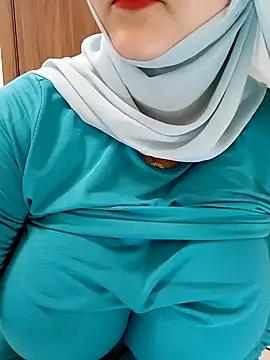 AmalArabic from StripChat