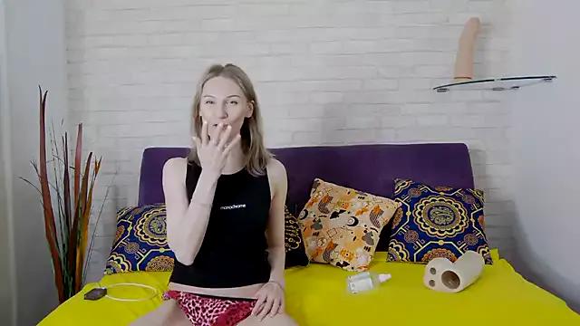 Dirty chat webcam: explore liveshows with versed models, from laying bare to fetishes, in a variety of sexy free adult webcams.