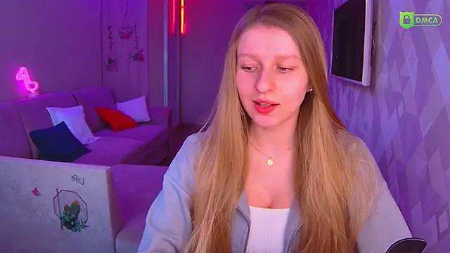 AmaliaQueen from StripChat
